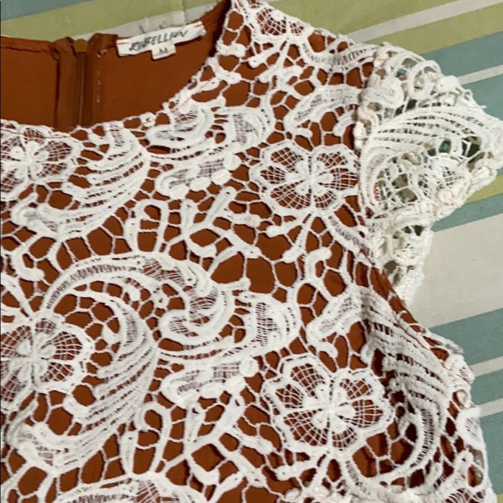 Pullover Long Top. Euc - image 5